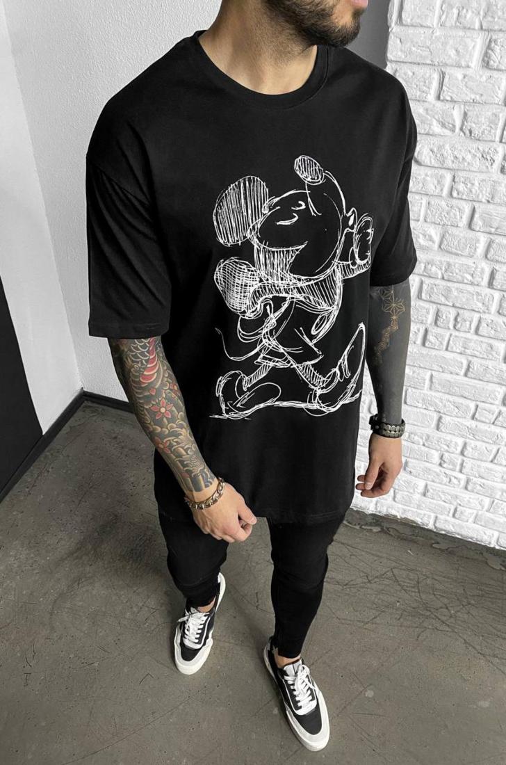 Чорна чоловіча футболка з ДТФ принтом (оверсайз) Чорна чоловіча футболка з ДТФ принтом (оверсайз)