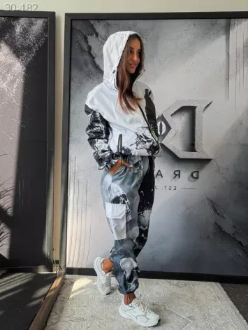 GV_SHOP_UA Жіночий костюм DRAPP